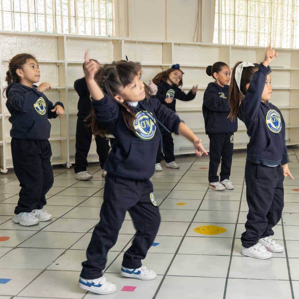Kinder con aulas multidisciplinarias