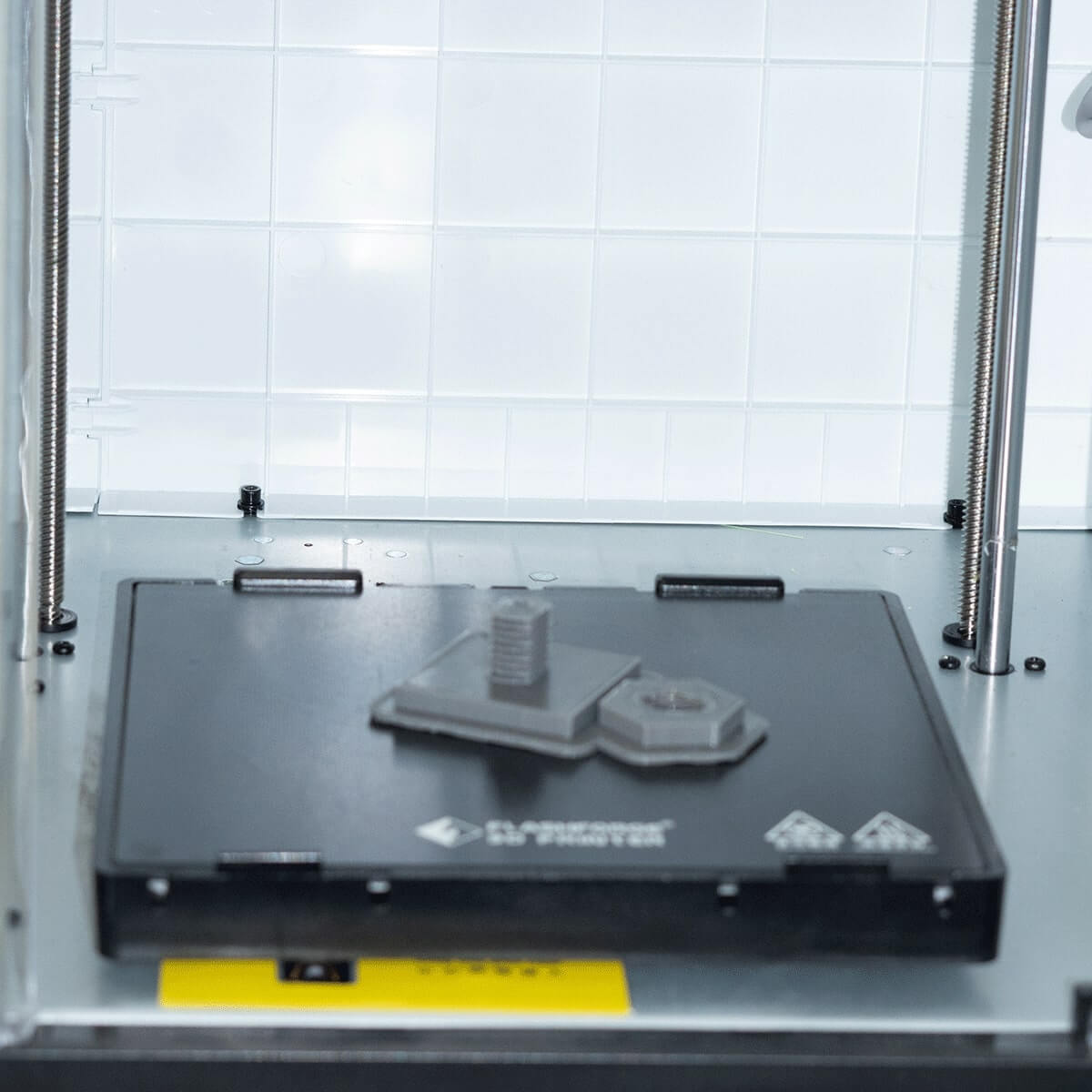 Primaria con aula de ciencias